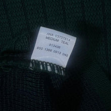 Load image into Gallery viewer, Vintage Wallace &amp; Gromit Embroidered Patch Green Acrylic Cotton Sweater Jumper
