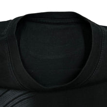 Load image into Gallery viewer, HARD ROCK CAFE &quot;Hamburg&quot; Souvenir Logo Spellout Graphic T-Shirt
