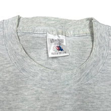 Load image into Gallery viewer, Vintage 90's CANADA Autumnal Leaves Floral Souvenir Spellout Graphic Single Stitch T-Shirt

