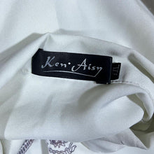 Load image into Gallery viewer, Vintage Ken Aisy Gothic Y2K Dragon Patterned White Short Sleeve Shirt
