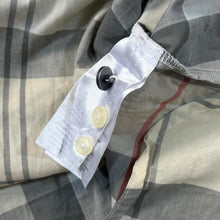 Load image into Gallery viewer, BARBOUR &quot;Dress Tartan Regular&quot; Plaid Check Long Sleeve Cotton Shirt
