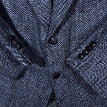 Load image into Gallery viewer, Vintage 80's Ross &amp; Cromarty Blue Grey Herringbone Sports Jacket Blazer
