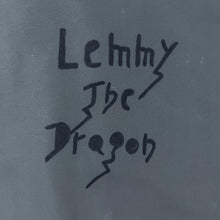 Load image into Gallery viewer, Early 00's Identic Goth Y2K Tribal Dragon Graphic Grey Short Sleeve Shirt
