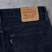 Load image into Gallery viewer, Levi&#39;s 501 Classic Straight Leg Regular Fit Black Denim Jeans
