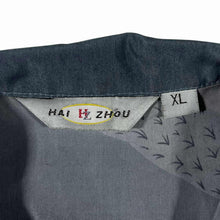 Load image into Gallery viewer, Early 00&#39;s Hai Zhou Gothic Y2K Dragon Graphic Grey Short Sleeve Shirt
