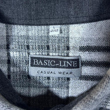 Load image into Gallery viewer, Vintage Basic Line Grey Black White Plaid Check Cotton Long Sleeve Flannel Shirt
