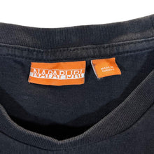 Load image into Gallery viewer, NAPAPIJRI Classic Pocket Logo Spellout Graphic Black Short Sleeve T-Shirt

