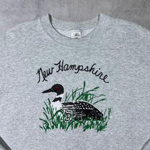 Load image into Gallery viewer, Vintage 90&#39;s New Hampshire USA Duck Wildlife Souvenir Graphic Crewneck Sweatshirt
