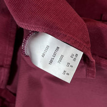 Load image into Gallery viewer, COTTON TRADERS Classic Burgundy Red Corduroy Cord Long Sleeve Shirt
