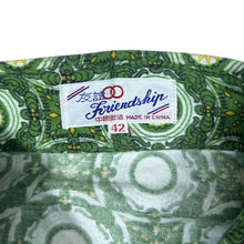 Load image into Gallery viewer, Vintage Friendship Green Crazy Abstract Patterned Long Sleeve Flannel Shirt
