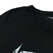 Load image into Gallery viewer, METALLICA Classic Logo Spellout Graphic Thrash Heavy Metal Band T-Shirt
