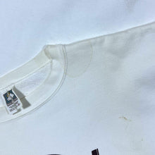 Load image into Gallery viewer, Vintage 90's Hard Rock Cafe "New York" Souvenir Logo Graphic White Sweatshirt
