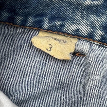 Load image into Gallery viewer, Vintage 90’s DALTON Acid Washed Blue Denim Cropped Dungarees

