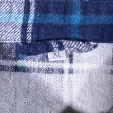 Load image into Gallery viewer, Vintage Blue Navy Blue White Plaid Check Long Sleeve Cotton Flannel Shirt
