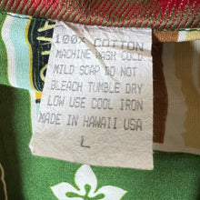 Load image into Gallery viewer, Vintage F&amp;K Made In Hawaii Tropical Hawaiian Patterned Short Sleeve Open Collar Shirt
