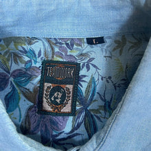 Load image into Gallery viewer, Vintage 90's Teamwork Floral Flower Panel Cowboy Western Cotton Long Sleeve Shirt
