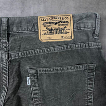 Load image into Gallery viewer, Levi's 752 Grey-Brown Regular Fit Straight Leg Corduroy Cord Pants Jeans Trousers
