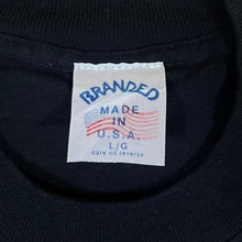 Load image into Gallery viewer, Vintage 90's Branded Made In USA Owl Bird Nature Wildlife Graphic Single Stitch T-Shirt

