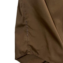 Load image into Gallery viewer, Early 00's OAKLEY Classic Mini Pocket Logo Brown Short Sleeve Shirt
