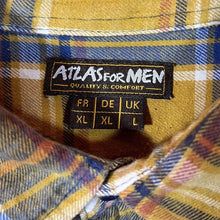 Load image into Gallery viewer, Atlas For Men Western Style Plaid Check Long Sleeve Cotton Flannel Shirt

