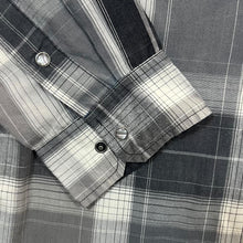 Load image into Gallery viewer, Levi&#39;s &quot;Modern&quot; Cowboy Western Black Grey White Check Popper Button Long Sleeve Shirt

