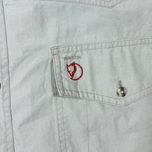 Load image into Gallery viewer, Vintage Fjallraven Classic Beige Hiking Utility Safari Long Sleeve Cotton Shirt
