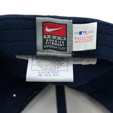 Load image into Gallery viewer, Early 00’s Nike Team TEXAS STATE Colour Block Embroidered Flag Logo Flex Fit Baseball Cap
