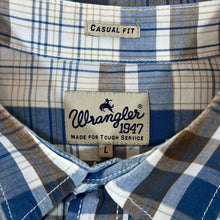 Load image into Gallery viewer, Vintage WRANGLER Western Cowboy Plaid Check Short Sleeve Cotton Shirt
