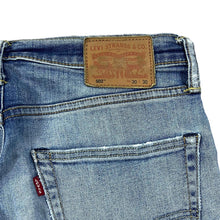 Load image into Gallery viewer, LEVI&#39;S 502 Classic Regular Tapered Fit Blue Denim Zipper Fly Jeans
