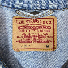 Load image into Gallery viewer, Vintage LEVI&#39;S Classic Blue Denim Cotton Trucker Jacket
