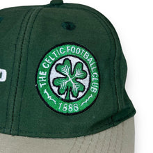 Load image into Gallery viewer, Umbro CELTIC FC Embroidered Football Logo Colour Block Baseball Cap
