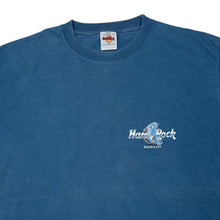 Load image into Gallery viewer, Early 00’s Hard Rock Cafe “Berlin” Gothic Dragon Souvenir Logo Graphic Blue T-Shirt
