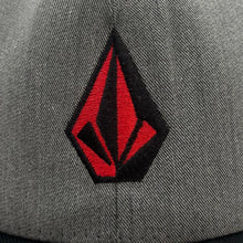 Load image into Gallery viewer, VOLCOM Classic Embroidered Skater Logo Flexfit Fitted Baseball Cap
