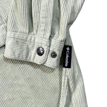 Load image into Gallery viewer, COLUMBIA SPORTSWEAR Pale Green Heavyweight Corduroy Cord Popper Button Over Shirt
