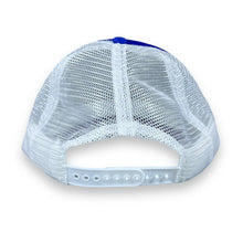 Load image into Gallery viewer, Vintage CUBAN CIGAR BAR Souvenir Graphic Mesh Trucker Baseball Cap
