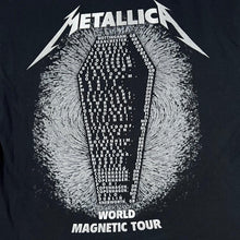 Load image into Gallery viewer, METALLICA &quot;World Magnetic Tour&quot; Graphic Spellout Thrash Heavy Metal Band T-Shirt

