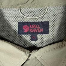Load image into Gallery viewer, Vintage Fjallraven Classic Khaki Hiking Utility Safari Long Sleeve Polyamide Shirt
