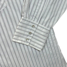 Load image into Gallery viewer, Vintage Wrangler Cowboy Western White Striped Pearl Snap Popper Long Sleeve Shirt
