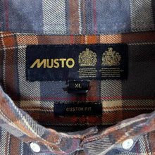 Load image into Gallery viewer, MUSTO &quot;Custom Fit&quot; Plaid Check Long Sleeve Button-Up Flannel Cotton Shirt
