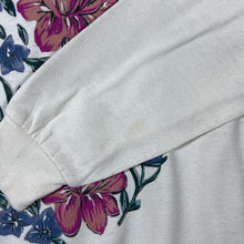 Load image into Gallery viewer, Vintage 90’s Blair Floral Flower Nature Graphic Cream Collared Sweatshirt
