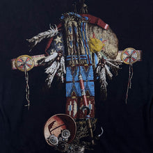 Load image into Gallery viewer, Vintage 90's Native American Nature Dreamcatcher Graphic Black T-Shirt
