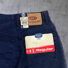 Load image into Gallery viewer, Early 00's Easy Jeans “Ruby” Regular Slim High Waisted Mom Denim Jeans
