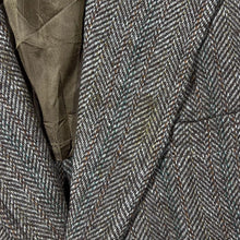 Load image into Gallery viewer, Vintage 80's 90's Preppy Herringbone Tailored In USA Sport Coat Blazer Jacket
