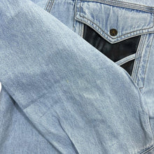 Load image into Gallery viewer, Vintage Arizona Cowboy Western Blue Denim Popper Long Sleeve Shirt
