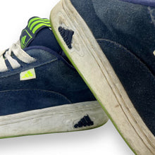 Load image into Gallery viewer, Vintage ADIDAS (1998) Wilcox Navy Blue Green Sneakers Shoes Trainers
