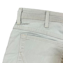 Load image into Gallery viewer, WRANGLER &quot;Texas Stretch&quot; Classic Grey Beige Straight Leg Regular Fit Chino Pants Trousers
