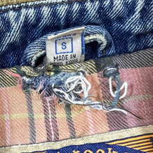 Load image into Gallery viewer, Vintage 90&#39;s DUNBROOKE &quot;Upstream&quot; Check Lined Corduroy Collar Denim Chore Jacket
