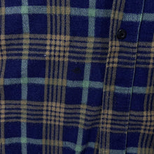 Load image into Gallery viewer, Vintage J-Explorer Navy Plaid Check Long Sleeve Cotton Flannel Shirt
