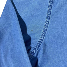 Load image into Gallery viewer, Vintage Marlboro Classics Blue Denim Long Sleeve Button-Up Cotton Shirt
