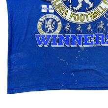 Load image into Gallery viewer, Vintage 90's Starworld CHELSEA FC "Cup Winners" Football Souvenir Graphic Distressed T-Shirt
